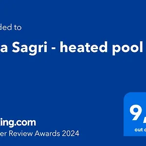 https://villa-sagri.in-istria.net